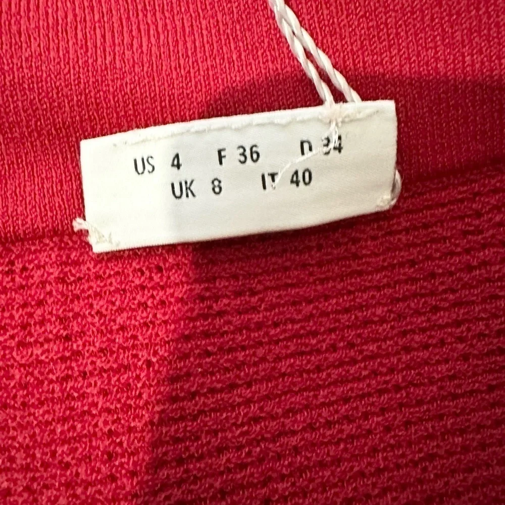 Akris punto skirt size 4 red fitted bodycon mini pleated hem office